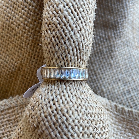 Cubic Zirconia Ring Jewelry Exquisite Wedding Engagement Band Gold Plated 8 New - Picture 14 of 14